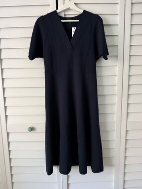 Banana Republic navy MIDI dress :: NWT